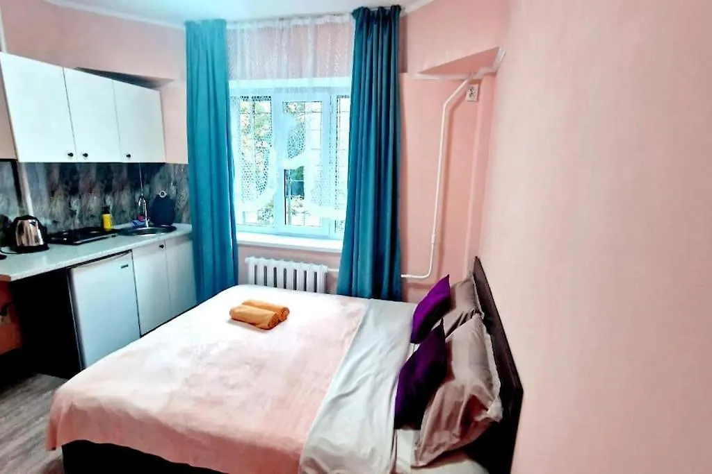 Apartment Мини-Отель Парк 28 Панфиловцев Номер 1 Almaty